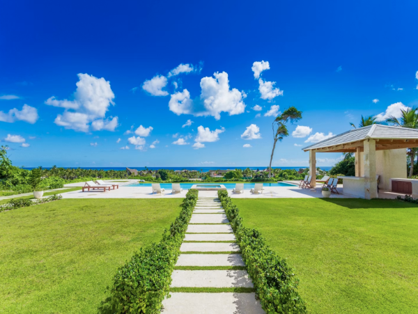 Luxurious Punta Cana Villa with Private Pool & Beach Access